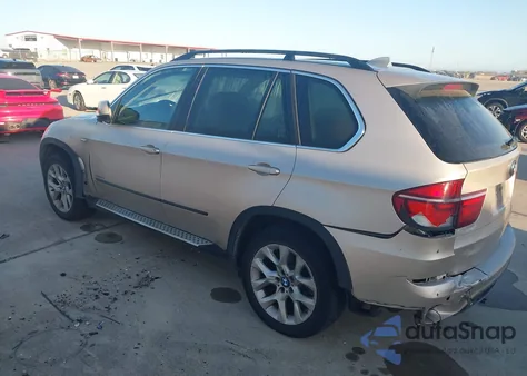 2013 BMW X5 xDrive35I/xDrive35I Premium/xDrive35I Sport Activity из США, поврежденный, VIN 5UXZV4C50D0E02681